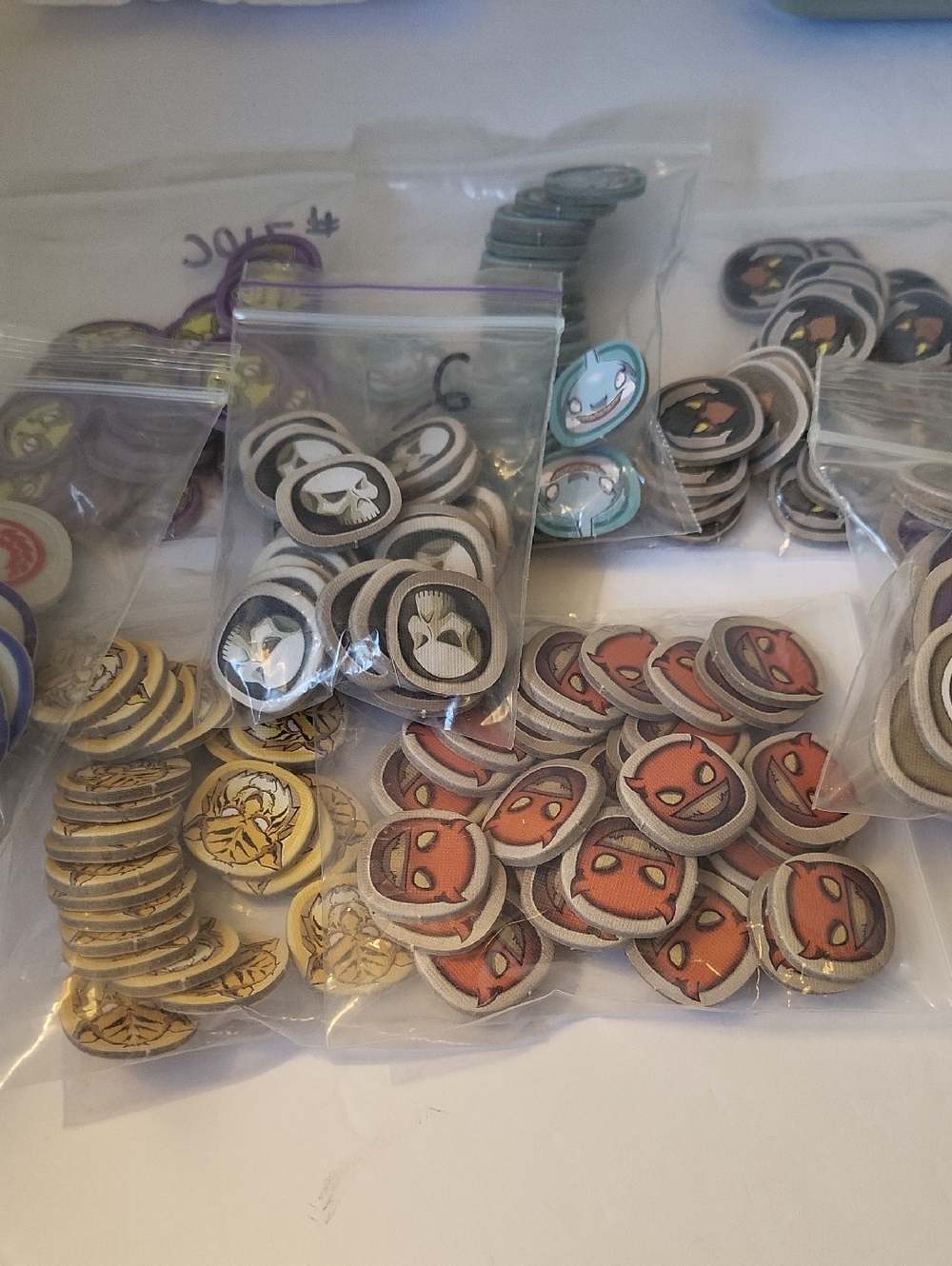 Lot Of Arcadia Quest:Inferno Assorted Game Tokens 186pc #0521B